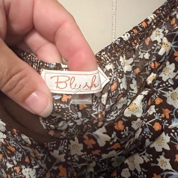 Peasant style dress - Picture 4 of 4